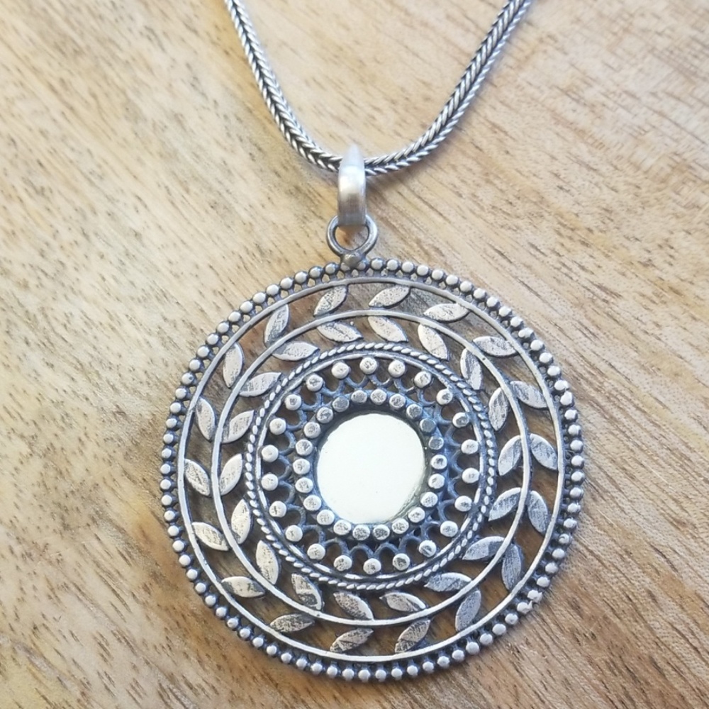 Mirror round pendant